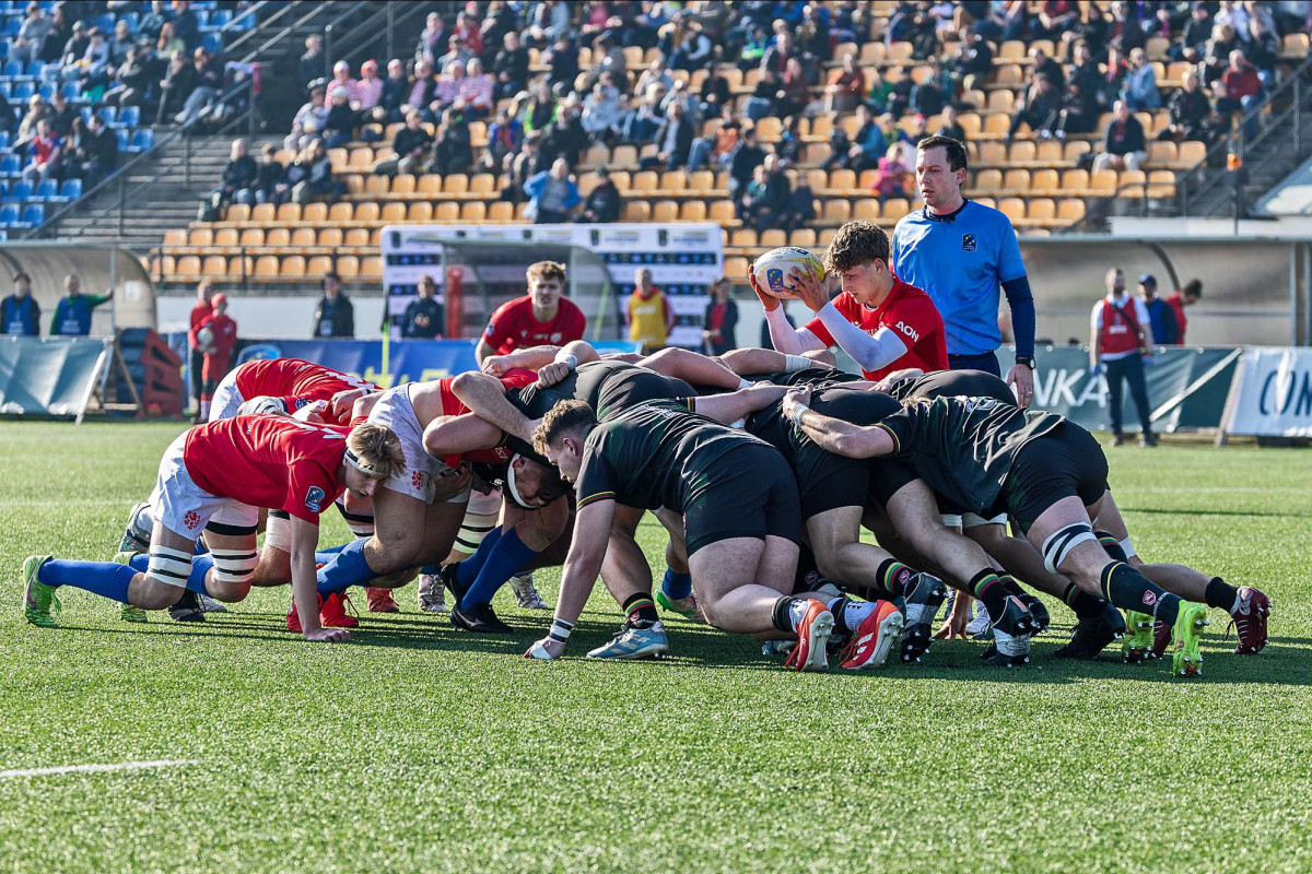 Třináct pětek českých ragbistů v duelu s Litvou se skorem 87:5 v rytmu jedna pětka za 6 minut Třináct pětek českých ragbistů v duelu s Litvou se skorem 87:5 v rytmu jedna pětka za 6 minut